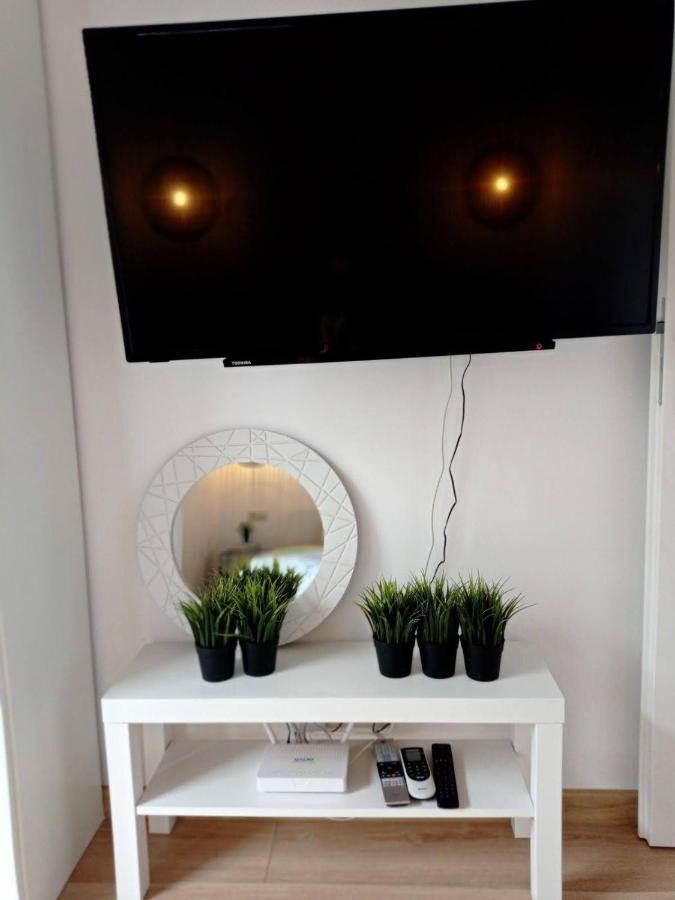 Apartament Dobranocka Lägenhet Zator Exteriör bild
